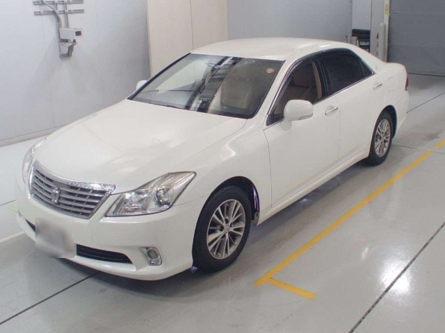 Купить Toyota Crown 2011 Год Приморский Край